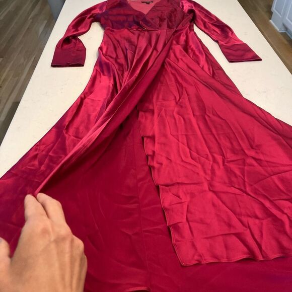 Banana Republic 100% Silk Long Sleeve High Slit Pink Maxi Dress Size 12 - Picture 11 of 13